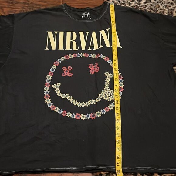 Nirvana Band Music Gray Smiley Face Design Distressed Graphic Shirt Casual - Picture 6 of 9